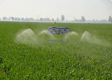 自動(dòng)農(nóng)藥噴灑機(jī)